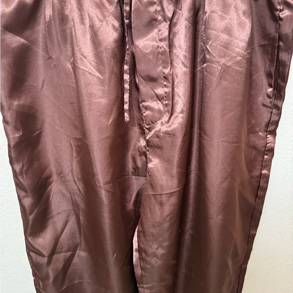 Steve Harvey celebrity edition Men's Brown Satin lounge / pajama pants.